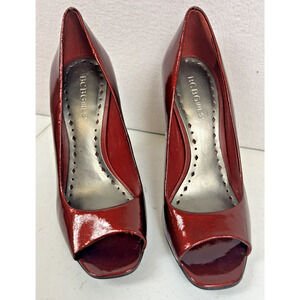 BCBG Womens Red high heel Peep toe dress shoes‎ size 8.5 Ariel
